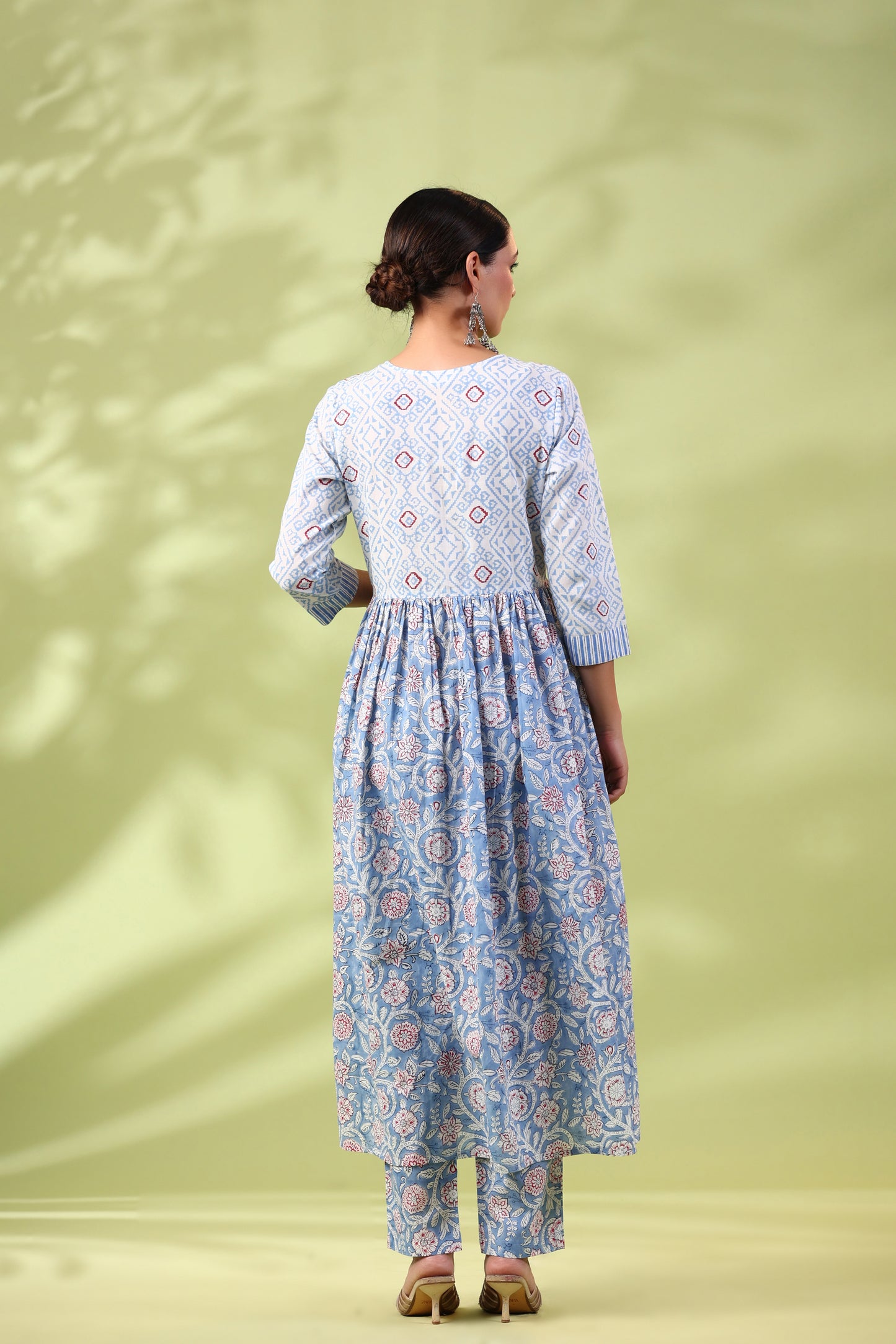 Aasmani Kurta Co-ord Set