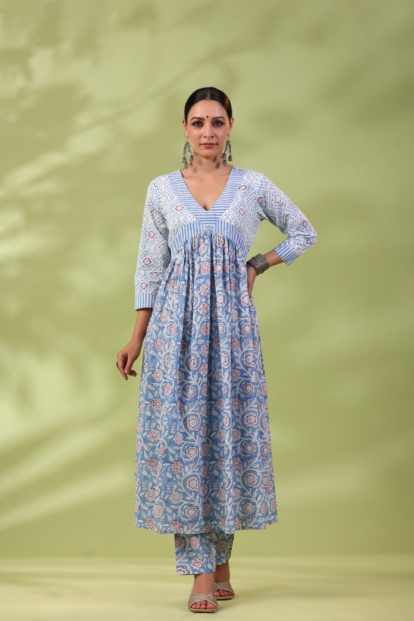 Aasmani Kurta Co-ord Set
