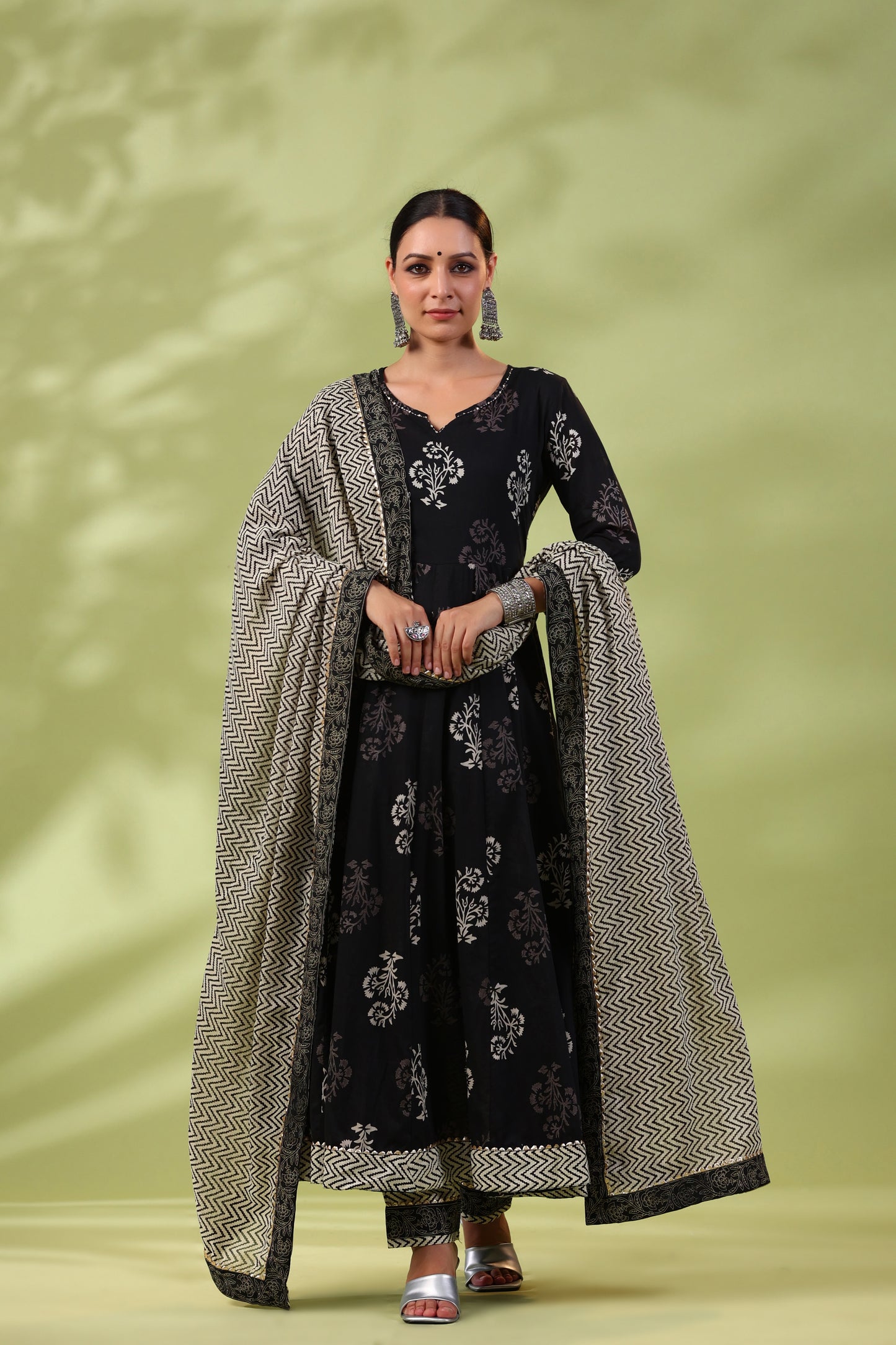 Shah Kala Anarkali Bottom Dupatta Set with Lining