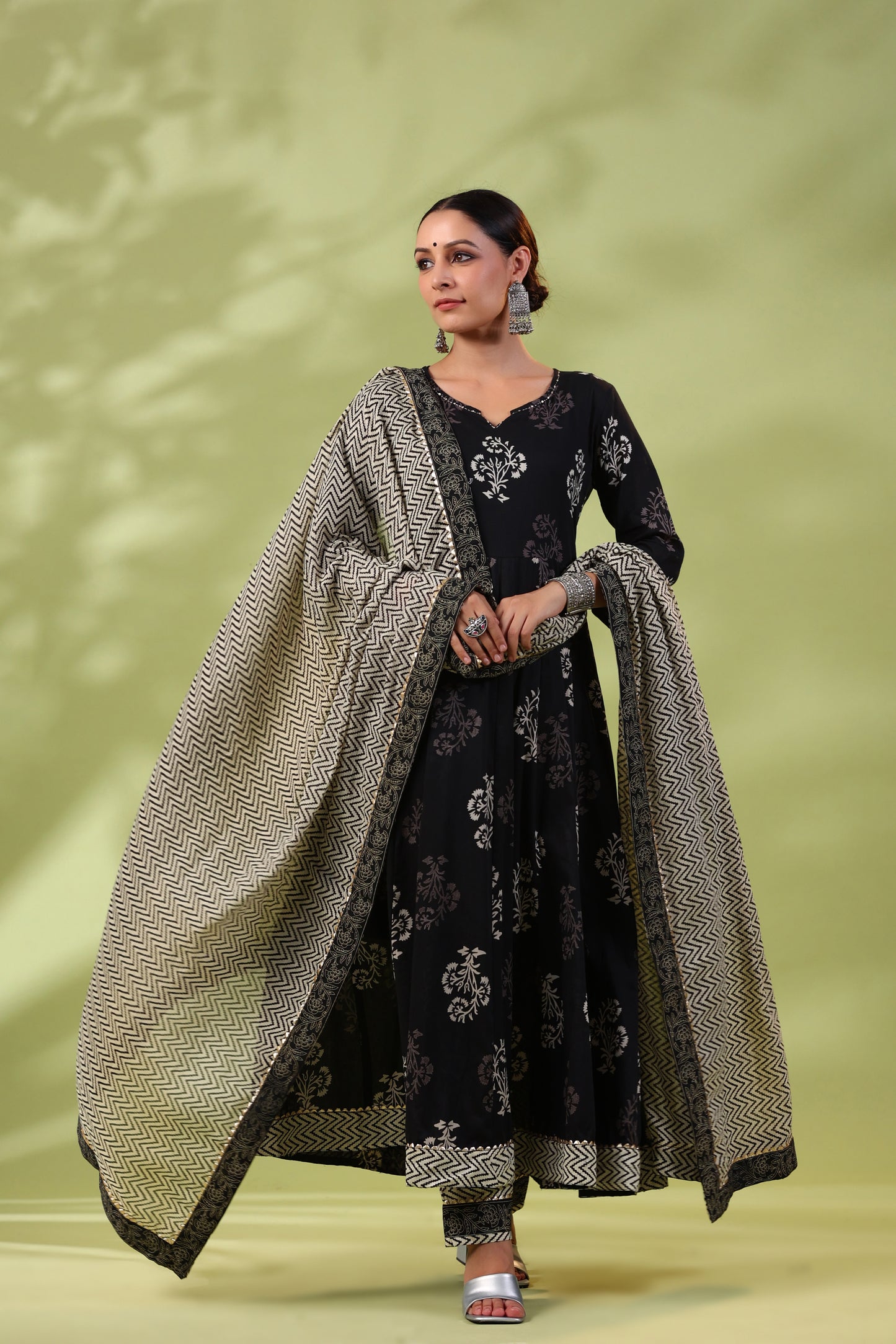 Shah Kala Anarkali Bottom Dupatta Set with Lining